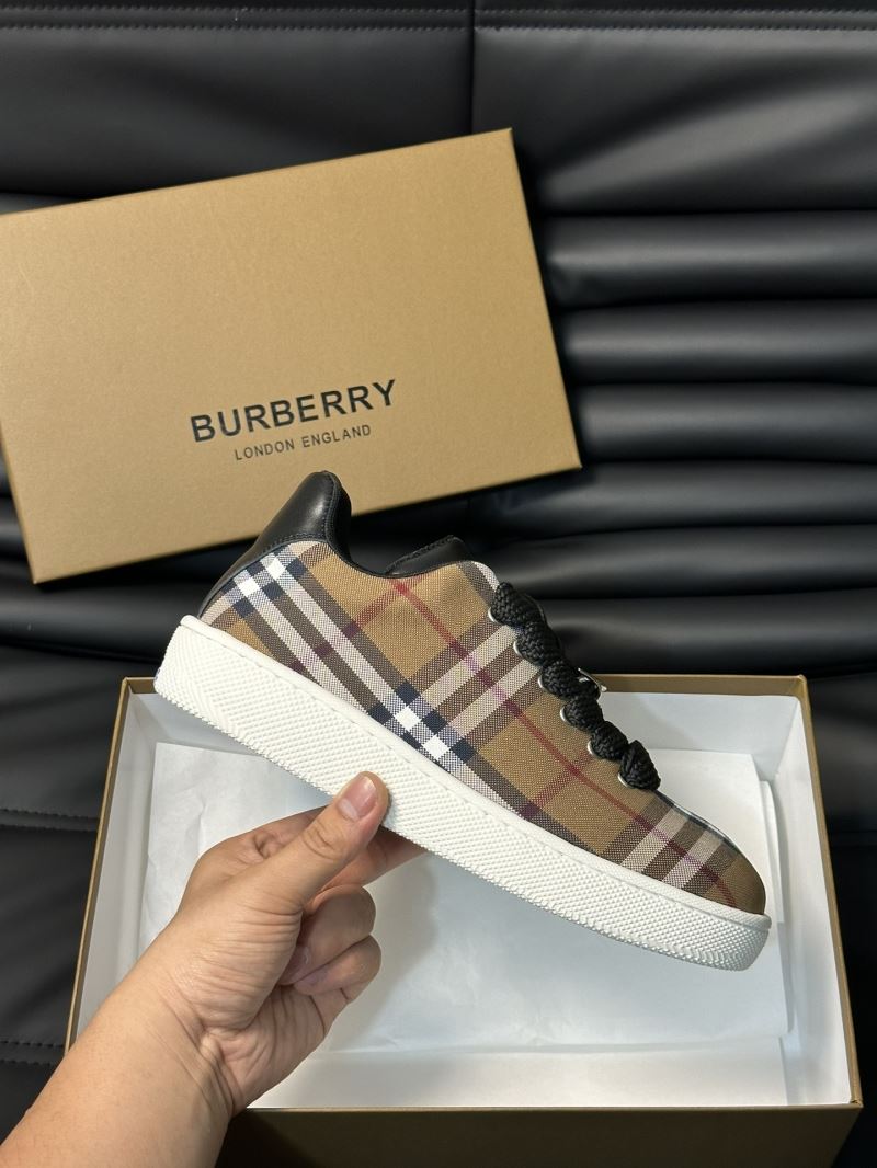 Burberry Low Shoes